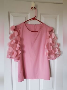 Emery Rose M/6 Pink Petal Blouse New